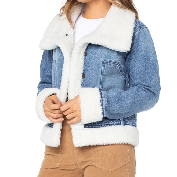 🔥New Celebrity Pink Denim Blue Jean Faux Sherpa Shearling Jacket - Picture 3 of 14